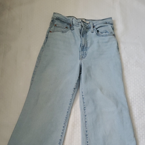 Levi's Classic Ribcage  Blue Wide Leg Jeans - Picture 3 of 10